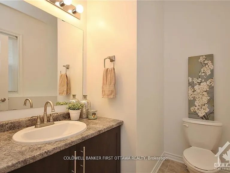 505 Bretby Cres — Photo 11
