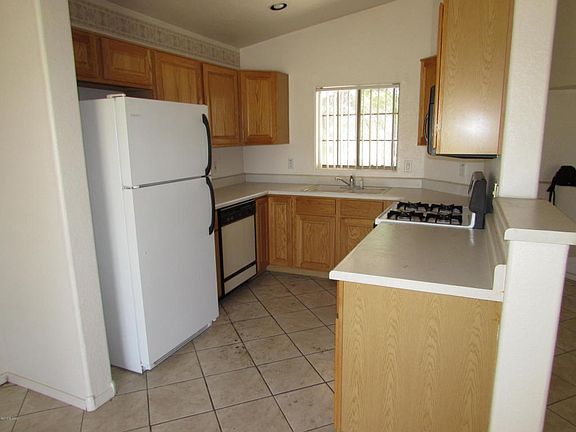 4th image of 6574 W Blythe Pl