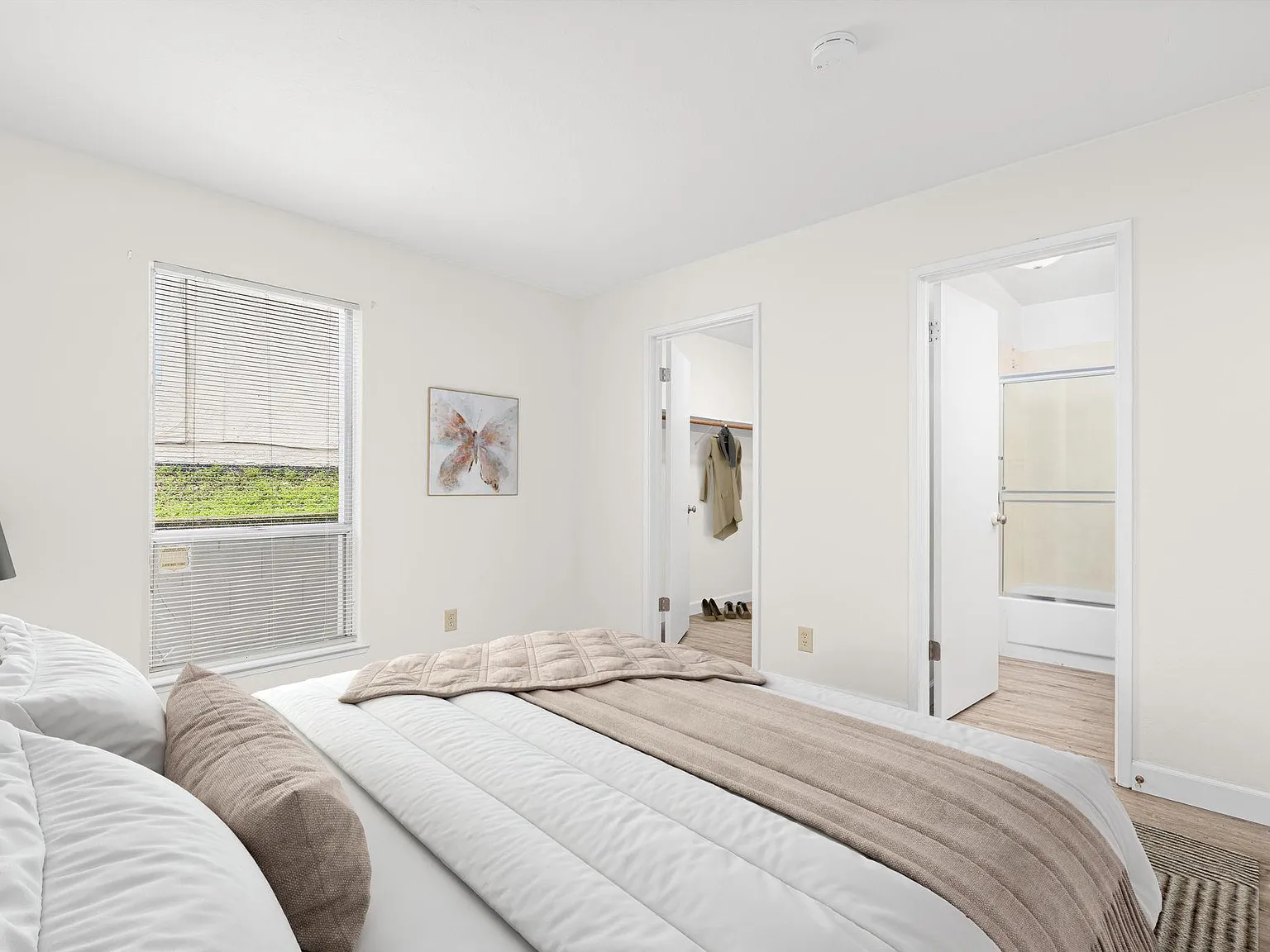 1 bed, 680 sqft, $2,000 — Photo 2