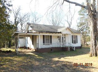 3748 Log Cabin Dr, Macon, GA 31204