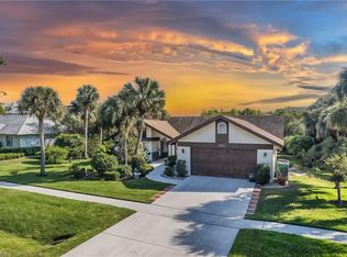 2394 Outrigger Ln, Naples, FL 34104