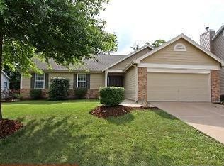 568 Nantucket Pointe Dr, Grover, MO 63040