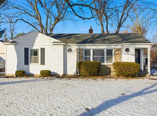 28642 Seven Mile Rd, Livonia, MI 48152