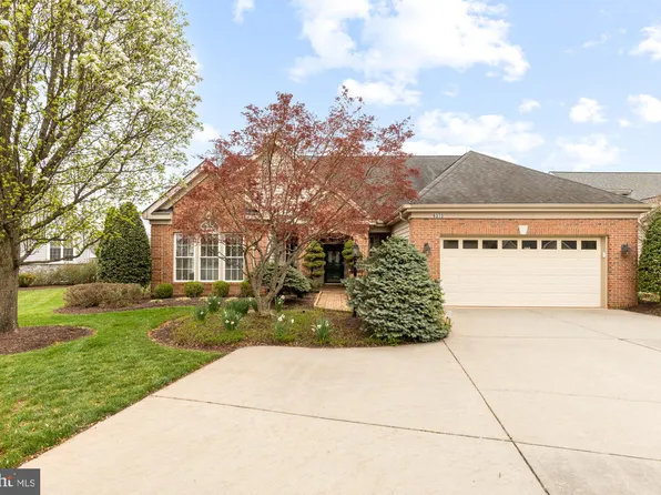 6373 Avington Pl, Gainesville, VA 20155