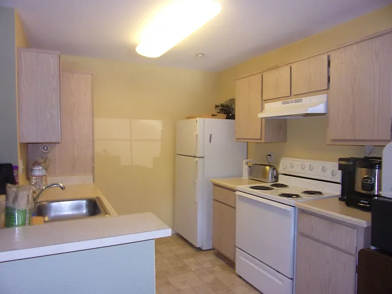 2001 Eastwood Dr #62 — Photo 3