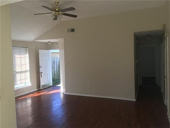 5th image of 3514 Timber Wolf Ln