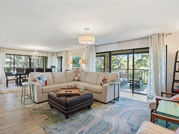 5950 Pelican Bay BLVD #125, NAPLES, FL 34108