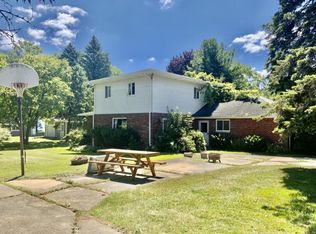 5200 Lakeshore Rd, Deckerville, MI 48427