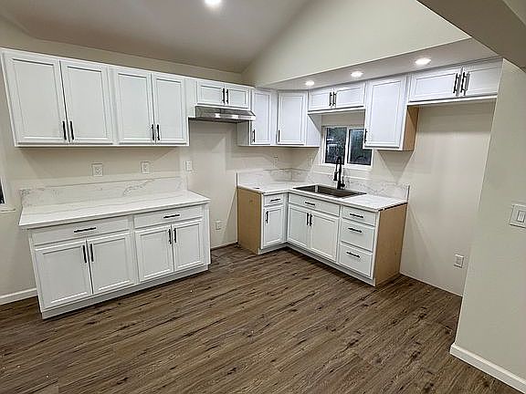 2nd image of 245 Costa Dr