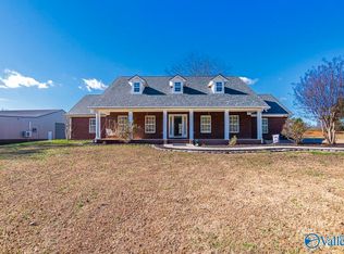12 Blackwood Dr, Hartselle, AL 35640