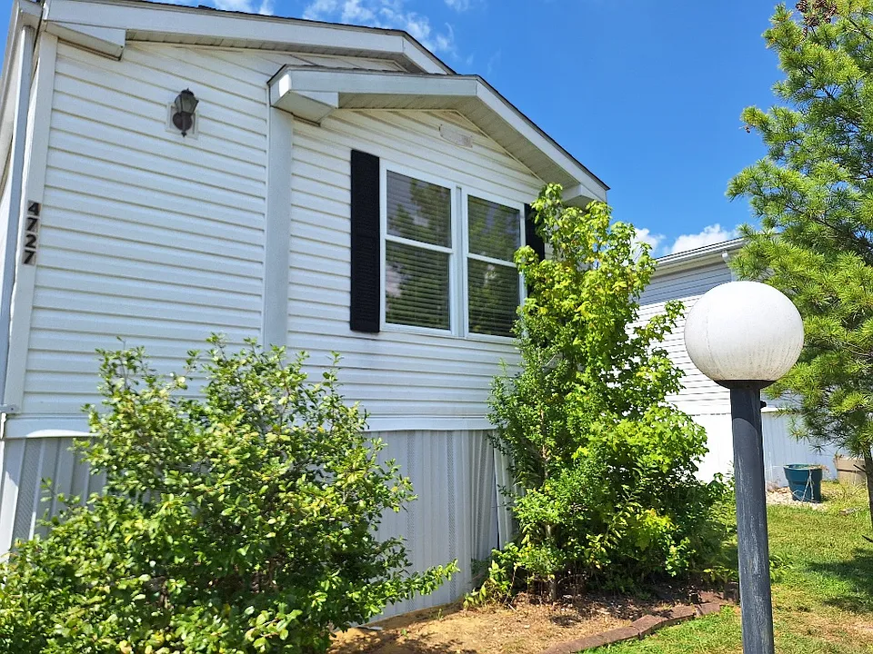100 White Pine Blvd #104