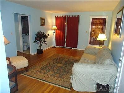 5th image of 92 Rumsey Ave #1B