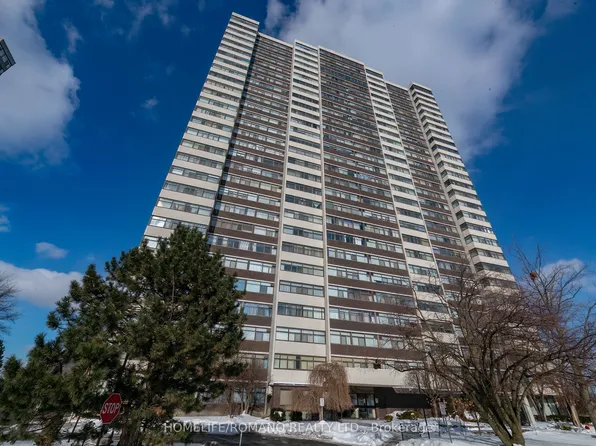 100 Antibes Dr #702, Toronto, ON M2R 3N1