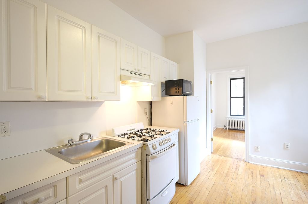 1-bedroom apartment for rent in Manhattan