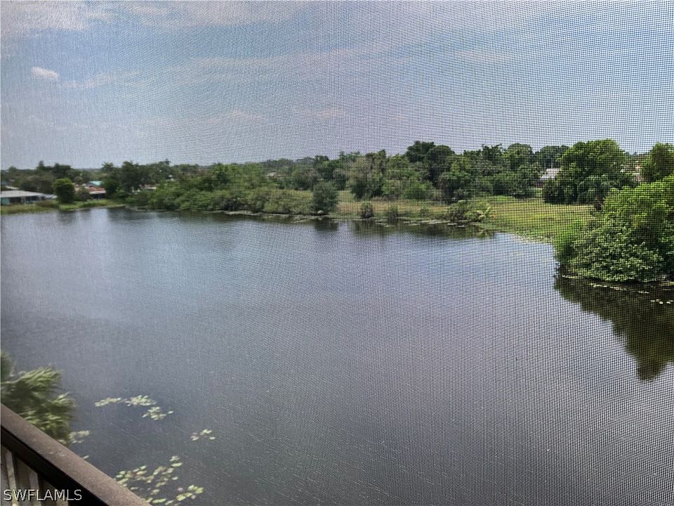 1st image of 2067 W Lakeview Blvd #11
