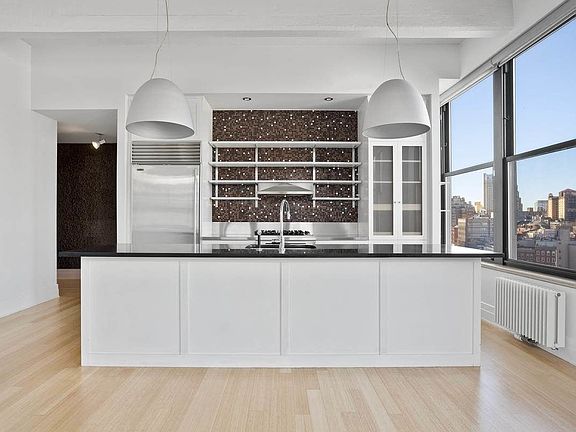 3rd image of 70 Washington St APT 10O