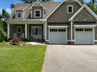 4 Crapo St, Marion, MA 02738