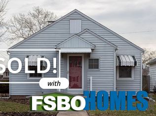 2404 30th St, Moline, IL 61265