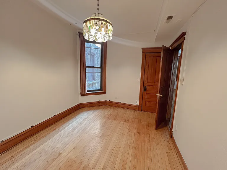 909 N Campbell Ave #2 — Photo 2