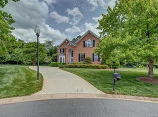 4310 Sierra Woods Ct, Charlotte, NC 28216