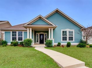 2124 Dr Sanders Rd, Aubrey, TX 76227