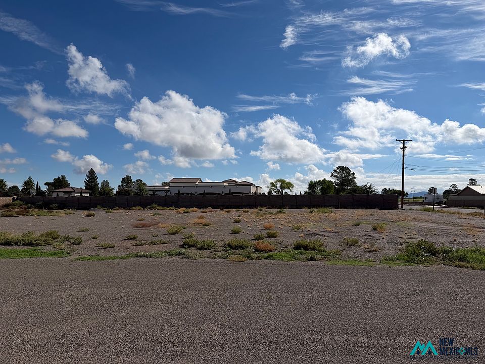 1st image of 0 Yucca Dr Tract 3