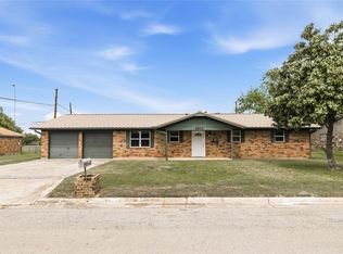 4502 Delwood Dr, Brownwood, TX 76801