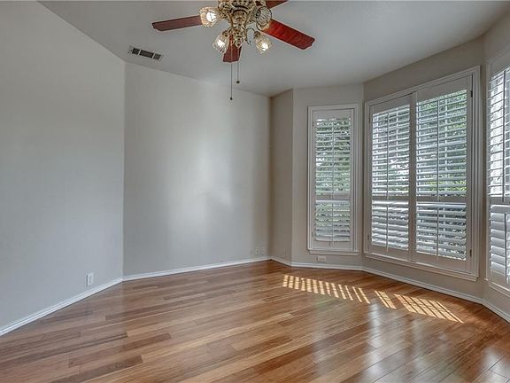 5th image of 3420 Timber Brook Dr
