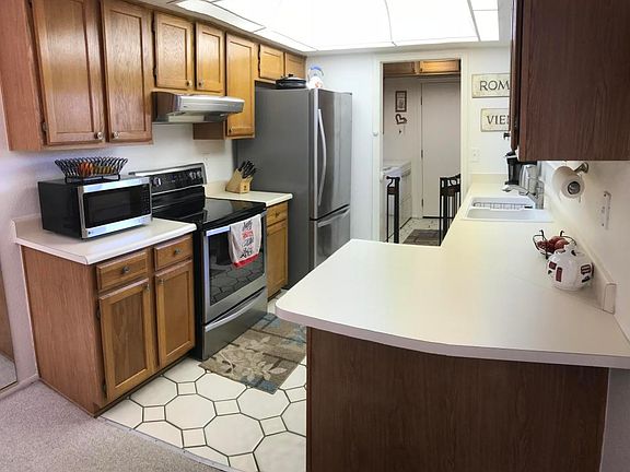 4th image of 20222 N Broken Arrow Dr