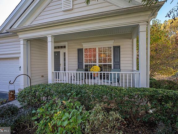 2nd image of 347 Astilbe Dr
