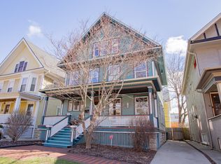 108 Wesley Ave, Oak Park, IL 60302