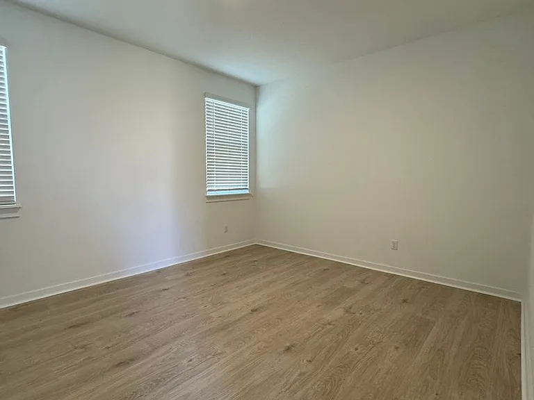2516 Liam Aurora Ln — Photo 7