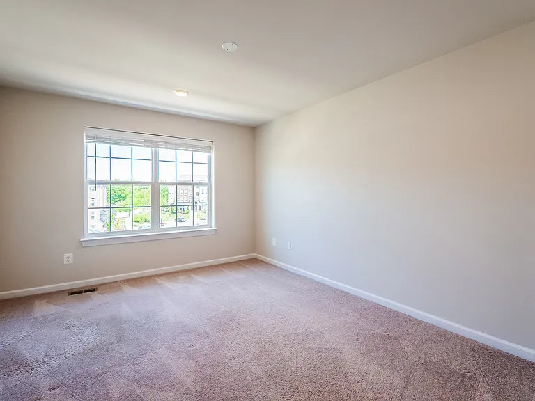 5650 Lanteen St — Photo 17