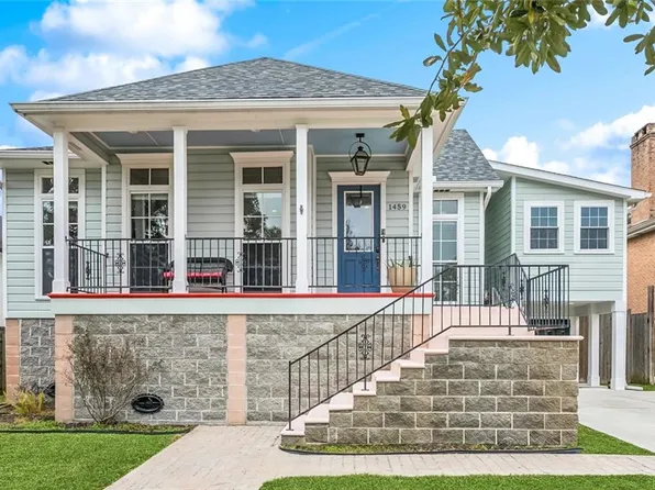 1459 Granada Dr, New Orleans, LA 70122