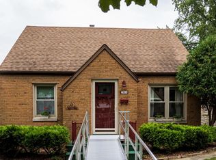 2866 S 47th St, Milwaukee, WI 53219