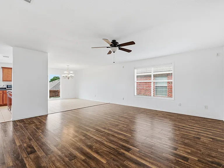 2064 Bliss Rd — Photo 9