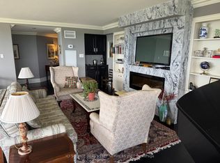 2045 Lake Shore Blvd W #2703, Toronto, ON M8V2Z6