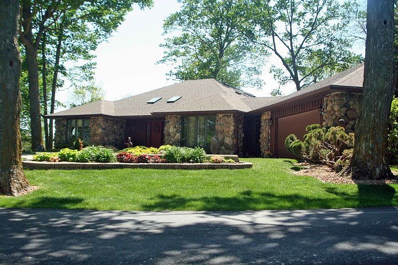 1st image of 2644 Joplin Ave