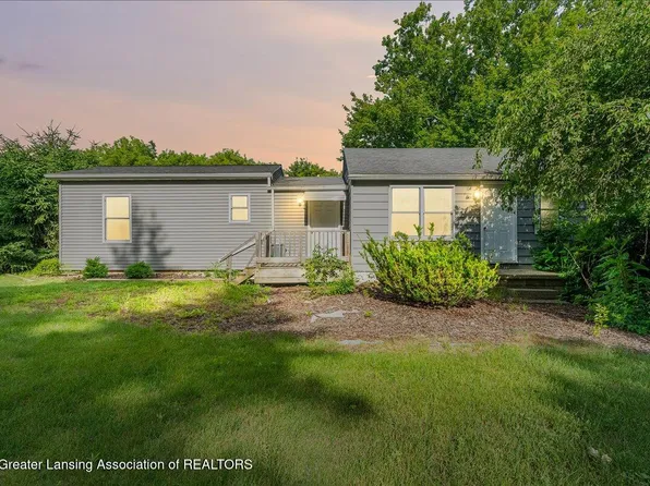 1436 Kelly Rd, Mason, MI 48854
