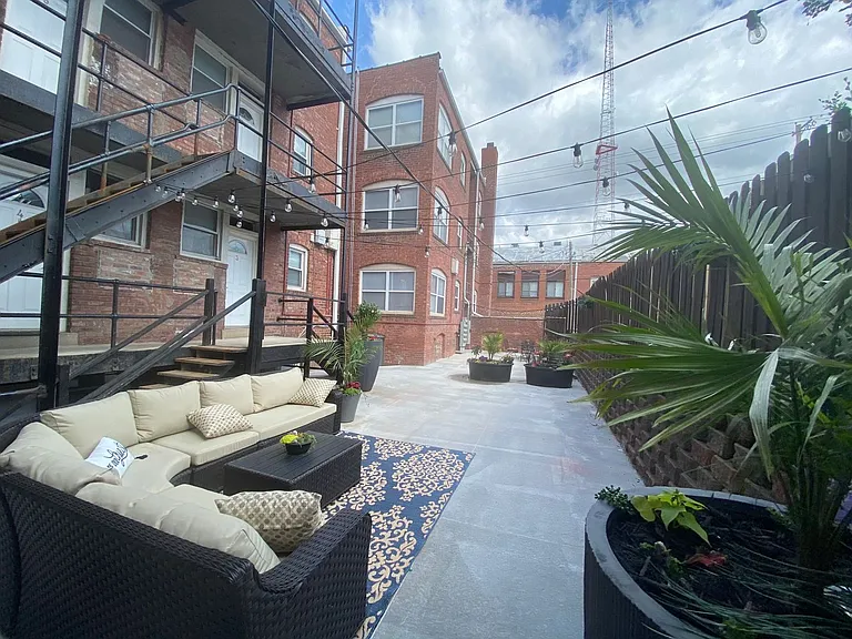 2642 Harney 317 South Ave #27 — Photo 20