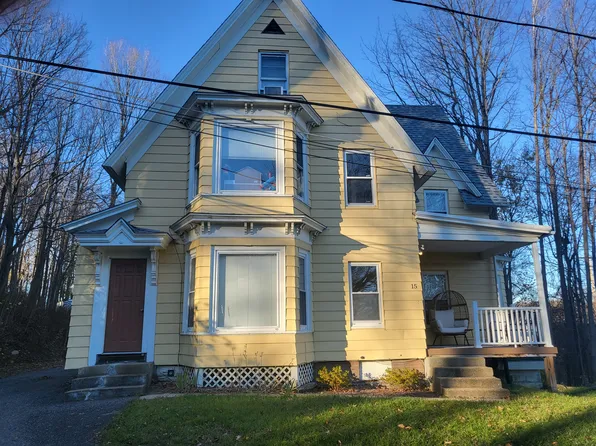 15 Hillside Pl #3, Gardner, MA 01440