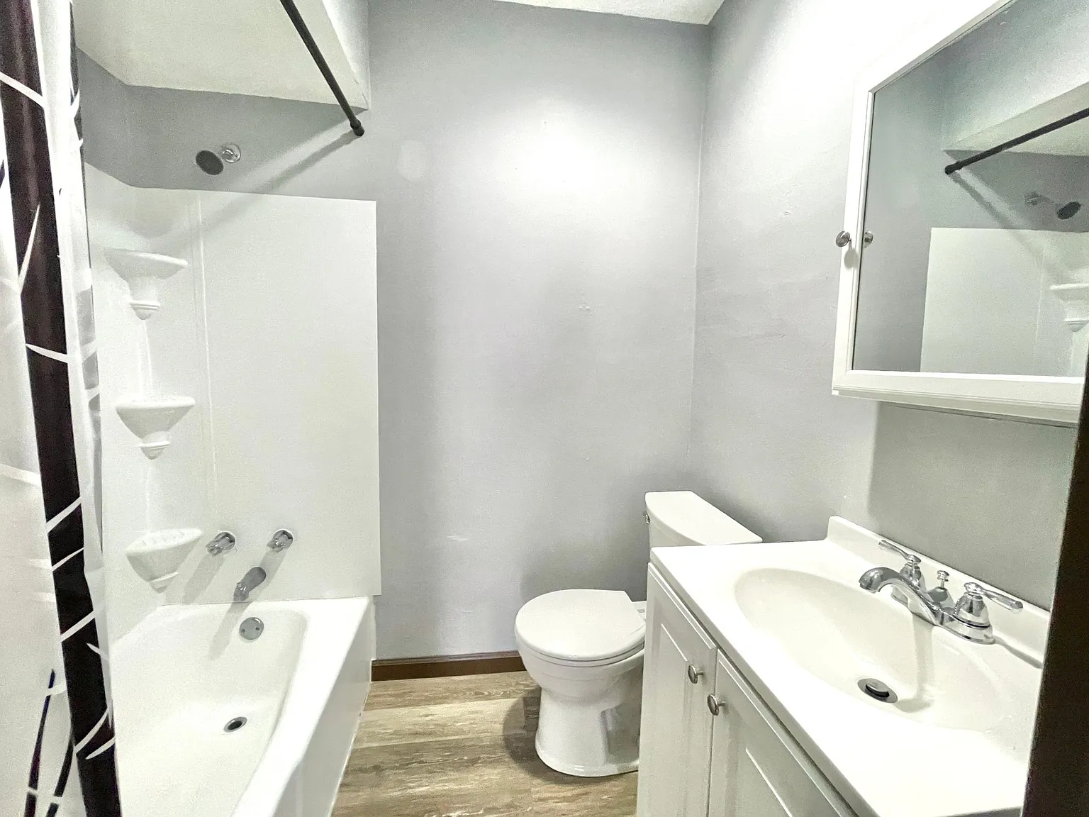 1 bed, 750 sqft, $1,240 — Photo 4