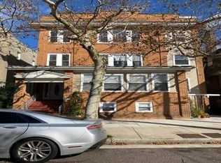 21 S Bartram Ave, Atlantic City, NJ