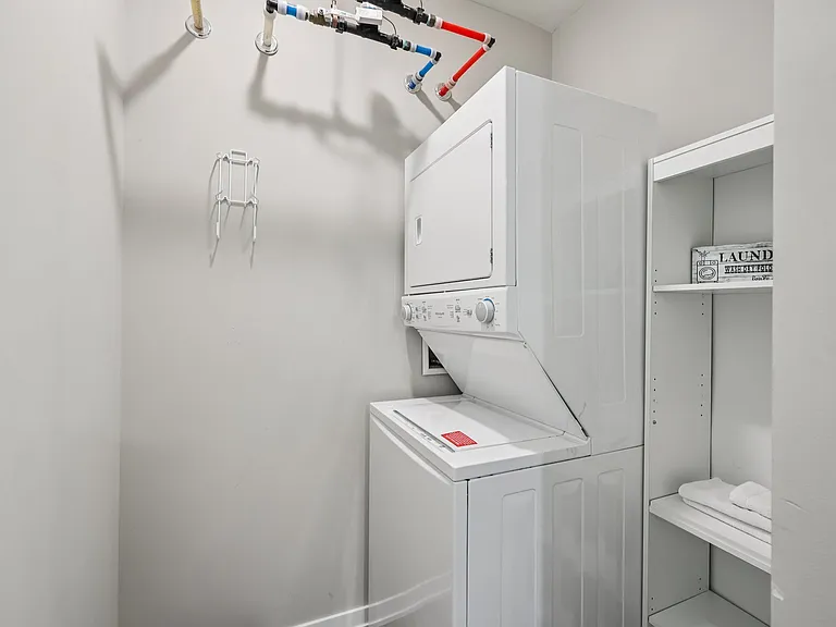Oxbo Urban Rentals — Photo 18