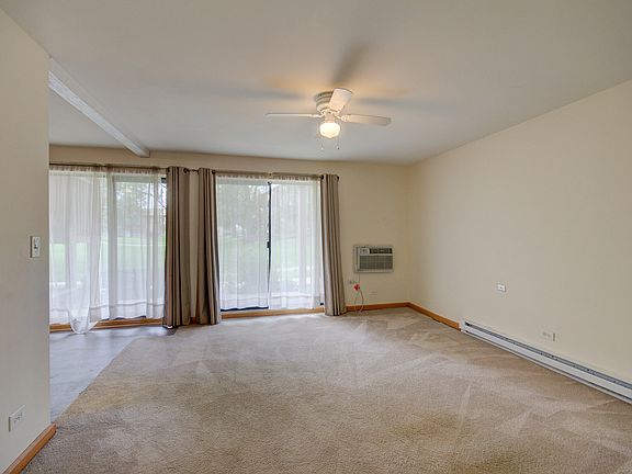 2nd image of 4428 Arbor Cir APT 2