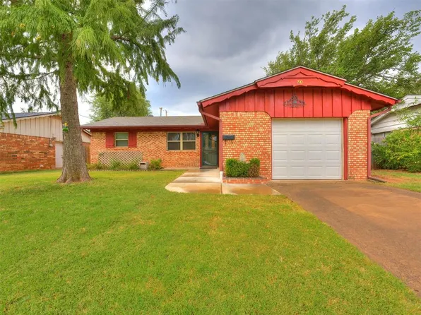 30 E 22nd St, Edmond, OK 73013