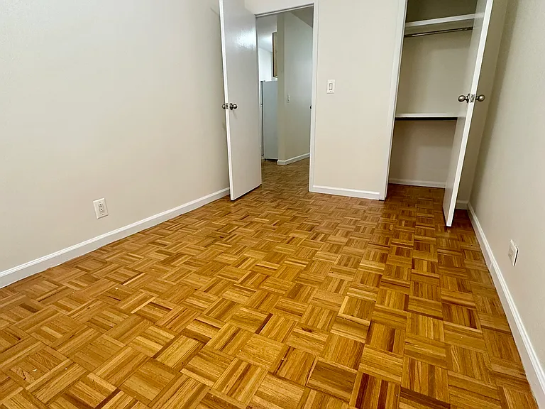 501 E 78th St #1H — Photo 5