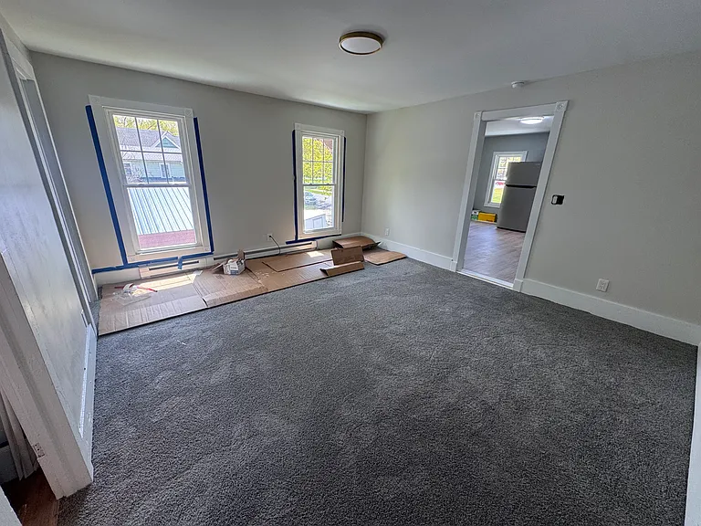 900 N Porter St — Photo 6