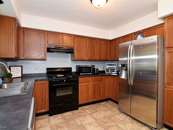 3rd image of 2529 Clearwater Ln #22
