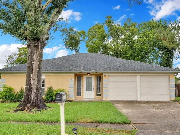 1656 Hampton Dr, Harvey, LA 70058